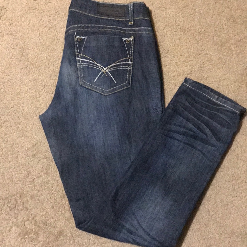 Women’s fashion jeans.